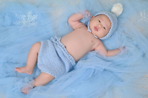 南宁摸孕妇肚子沾喜气